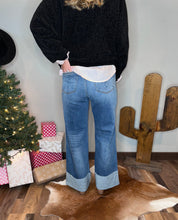 Load image into Gallery viewer, The Retro Wide Leg Cuffed Jeans
