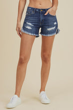 Load image into Gallery viewer, Paxton Denim Shorts~Medium
